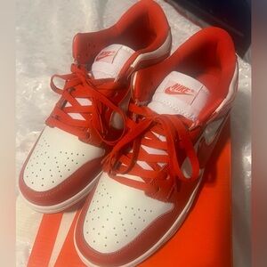Red and white Nike dunk low slightly worn in great condition